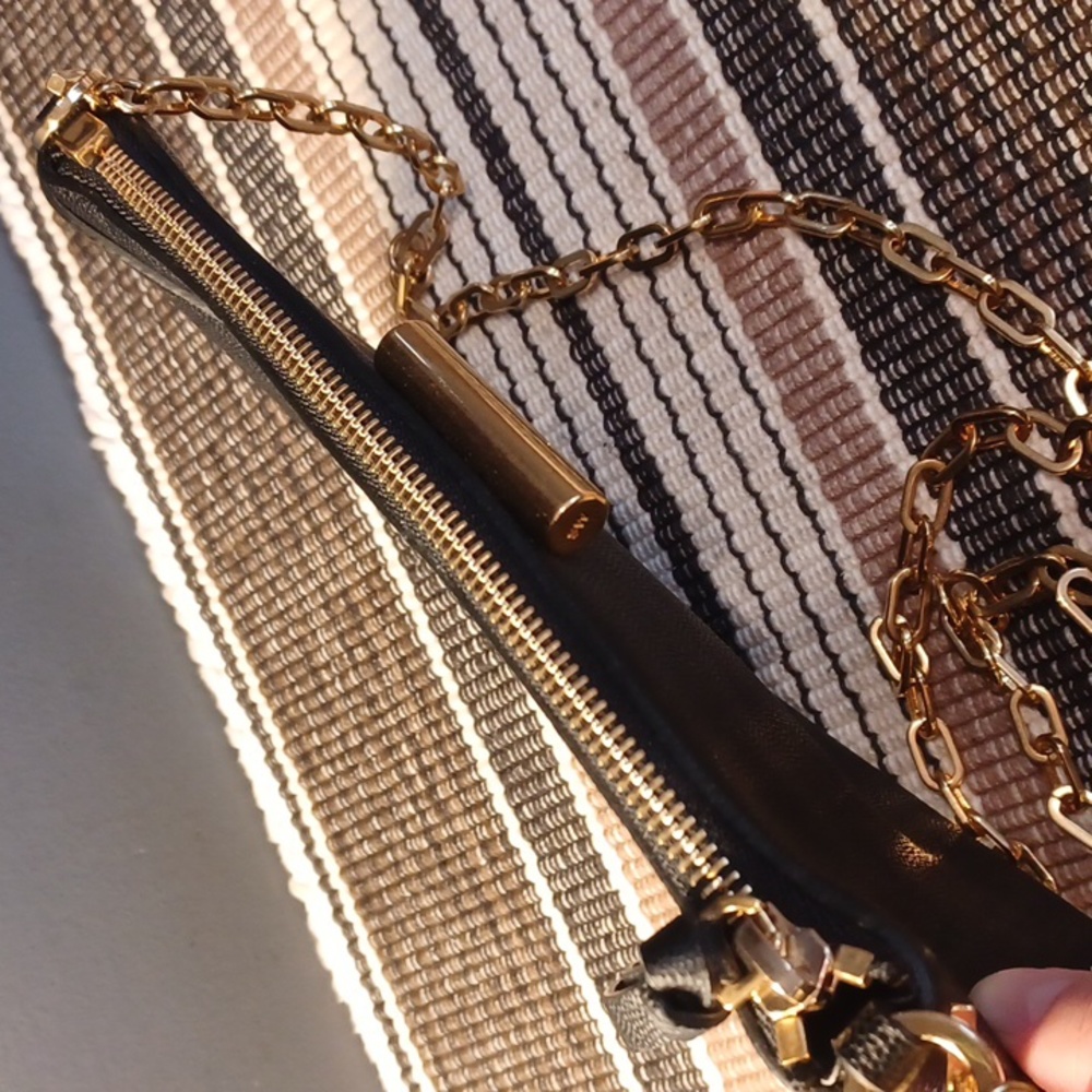 Stuart Weitzman  elegant  clutch - Picture 13 of 16